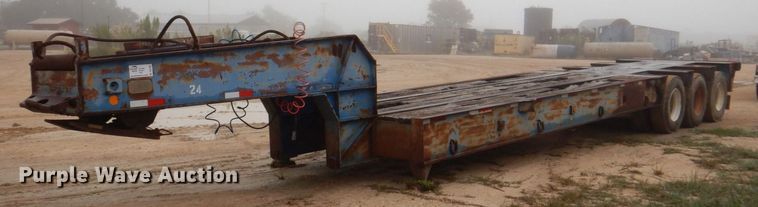 image for item DQ1882 1983 Aztec  oilfield trailer