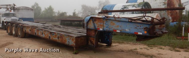 image for item DQ1882 1983 Aztec  oilfield trailer