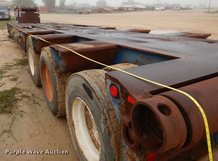 image for item DQ1882 1983 Aztec  oilfield trailer