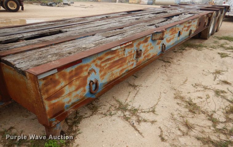 image for item DQ1882 1983 Aztec  oilfield trailer