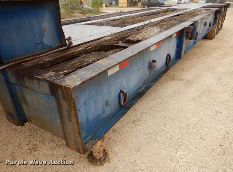 image for item DQ1883 1981 Aztec  oilfield trailer