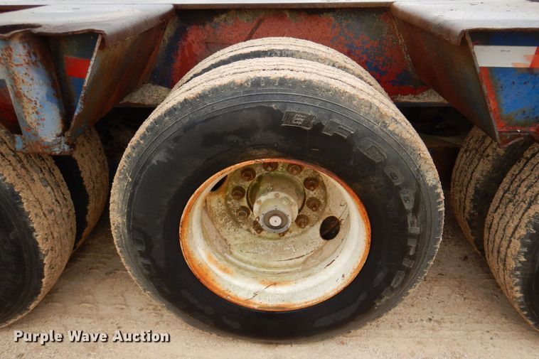 image for item DQ1883 1981 Aztec  oilfield trailer