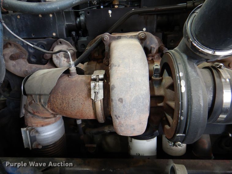 image for item DR2025 1996 Peterbilt 379  semi truck