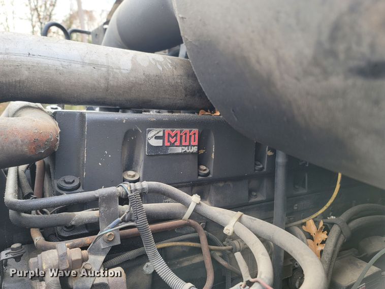 image for item DR3358 1997 Ford Aeromax L9000  semi truck