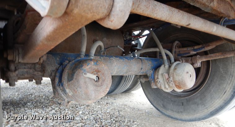 image for item DS6296 2001 Great Dane  extendable flatbed trailer