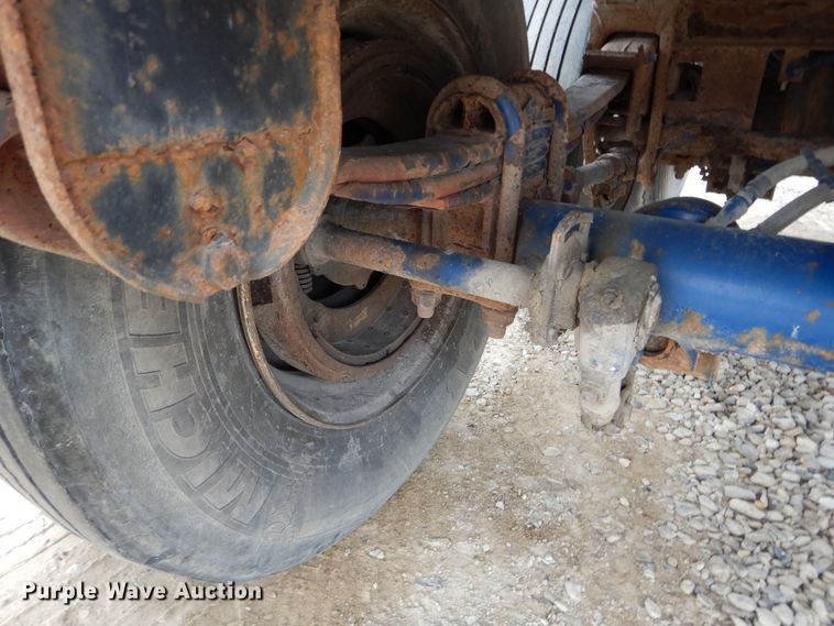 image for item DS6296 2001 Great Dane  extendable flatbed trailer