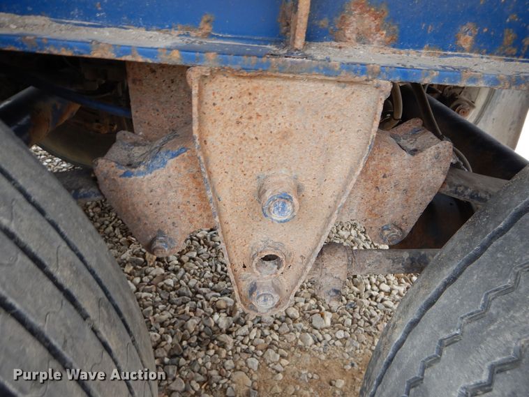 image for item DS6296 2001 Great Dane  extendable flatbed trailer