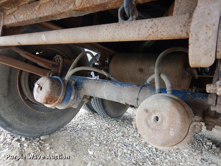 image for item DS6296 2001 Great Dane  extendable flatbed trailer