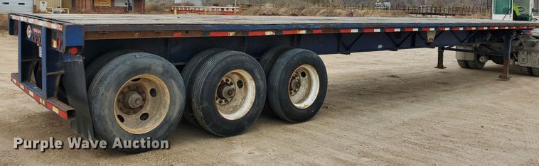 image for item DS6297 2001 Great Dane  extendable flatbed trailer