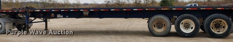 image for item DS6297 2001 Great Dane  extendable flatbed trailer