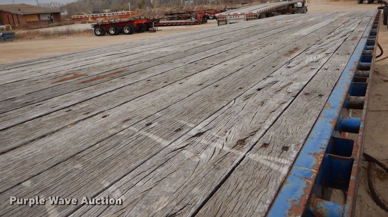 image for item DS6297 2001 Great Dane  extendable flatbed trailer