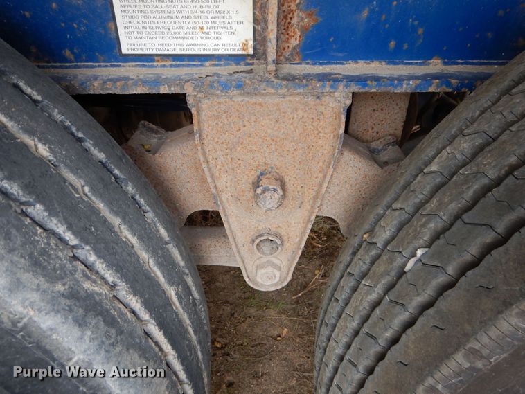 image for item DS6297 2001 Great Dane  extendable flatbed trailer