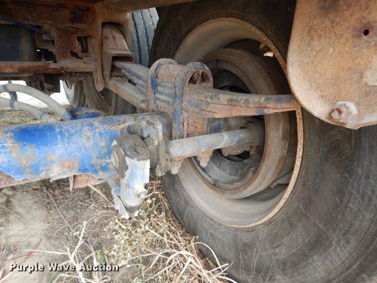 image for item DS6297 2001 Great Dane  extendable flatbed trailer