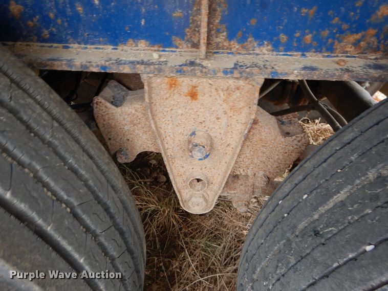 image for item DS6297 2001 Great Dane  extendable flatbed trailer