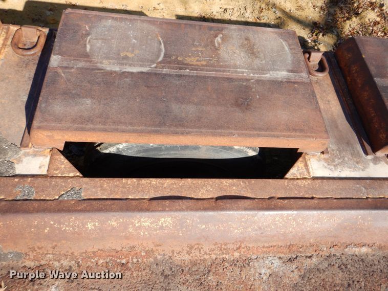 image for item DS8246 1997 Load King 503 DFP  lowboy equipment trailer