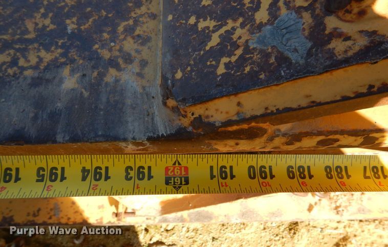 image for item DS8246 1997 Load King 503 DFP  lowboy equipment trailer