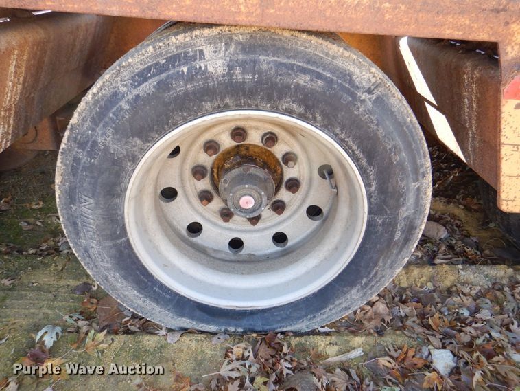 image for item DS8246 1997 Load King 503 DFP  lowboy equipment trailer