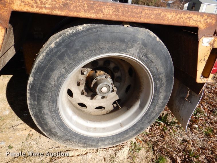 image for item DS8246 1997 Load King 503 DFP  lowboy equipment trailer