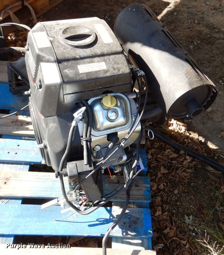 image for item DS8246 1997 Load King 503 DFP  lowboy equipment trailer