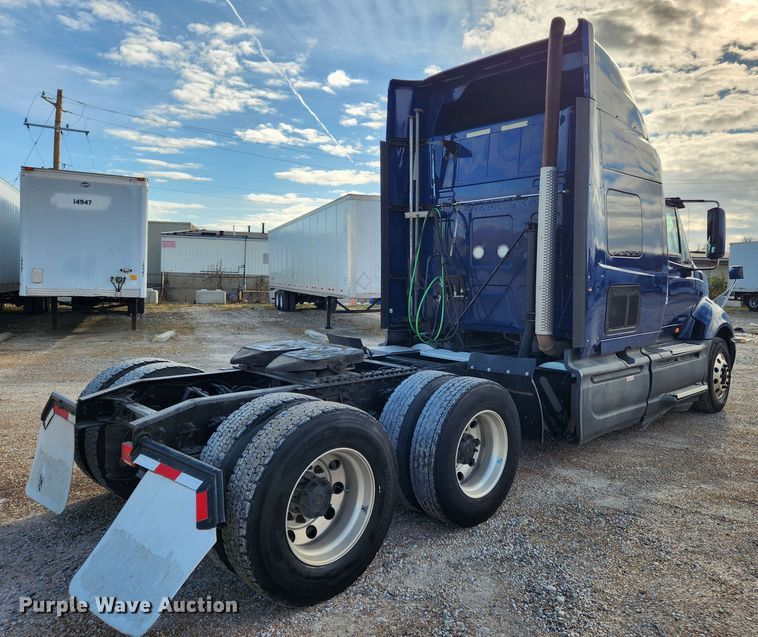 image for item JB9778 2014 International ProStar  semi truck