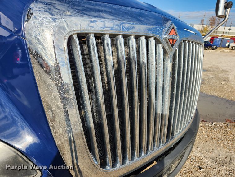 image for item JB9778 2014 International ProStar  semi truck