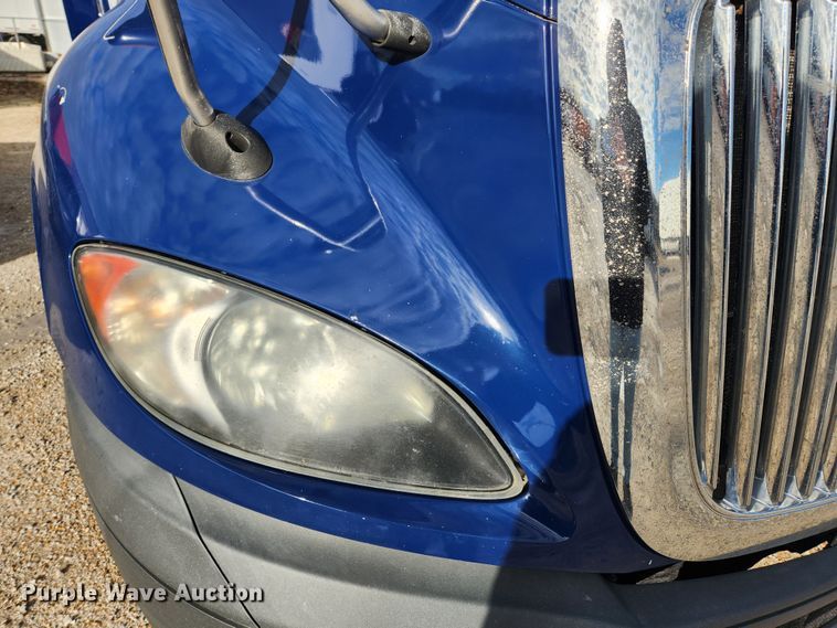 image for item JB9778 2014 International ProStar  semi truck