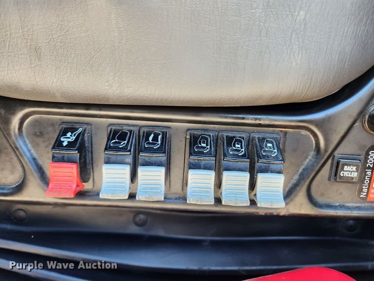 image for item JB9778 2014 International ProStar  semi truck