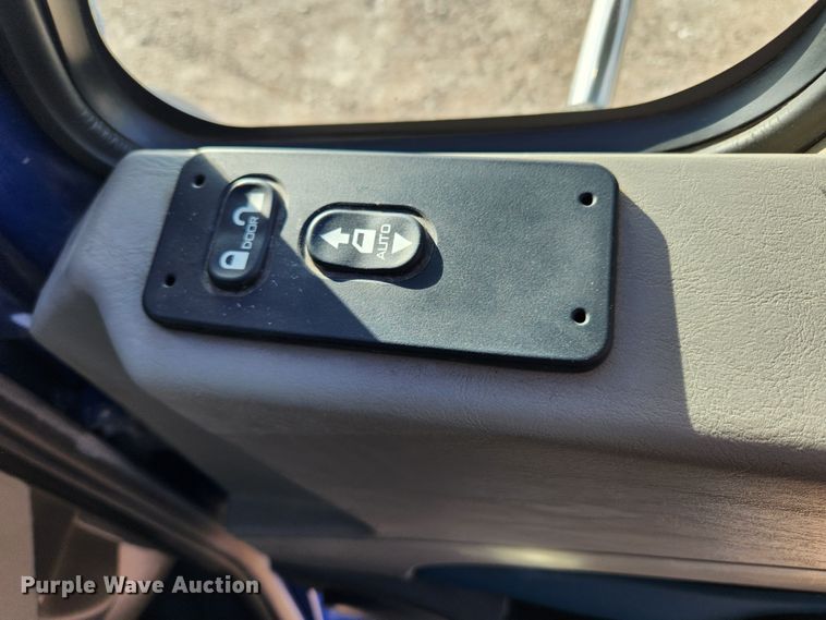 image for item JB9778 2014 International ProStar  semi truck