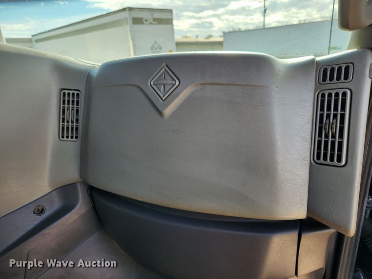 image for item JB9778 2014 International ProStar  semi truck