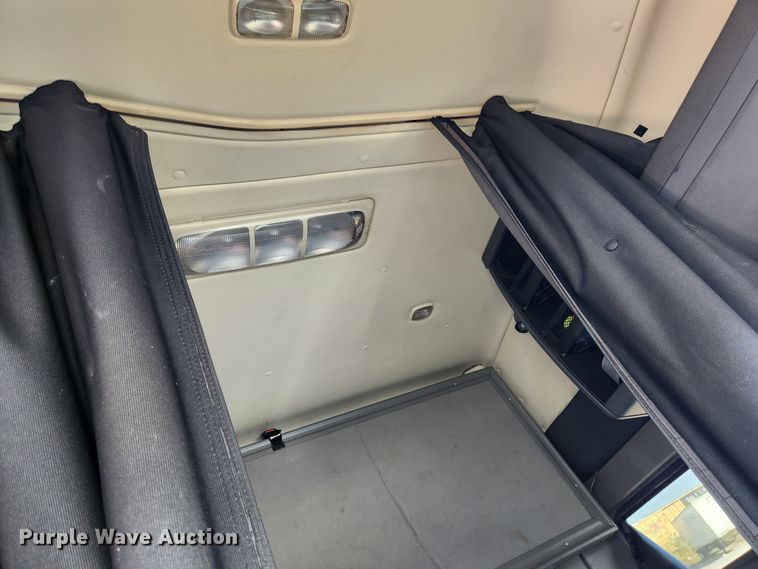 image for item JB9778 2014 International ProStar  semi truck