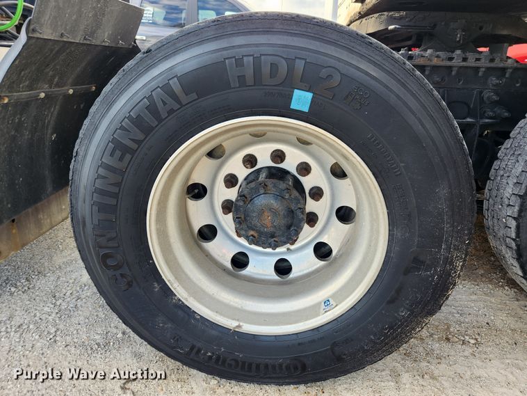 image for item JB9778 2014 International ProStar  semi truck