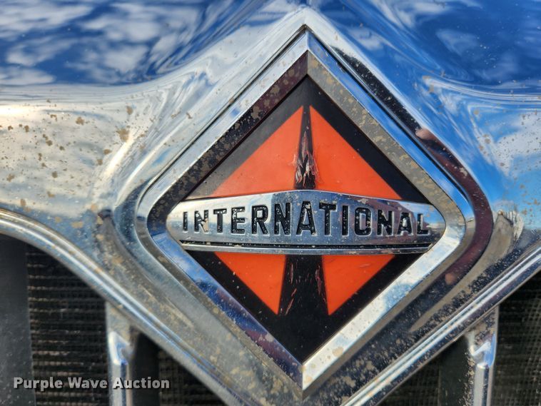 image for item JB9778 2014 International ProStar  semi truck