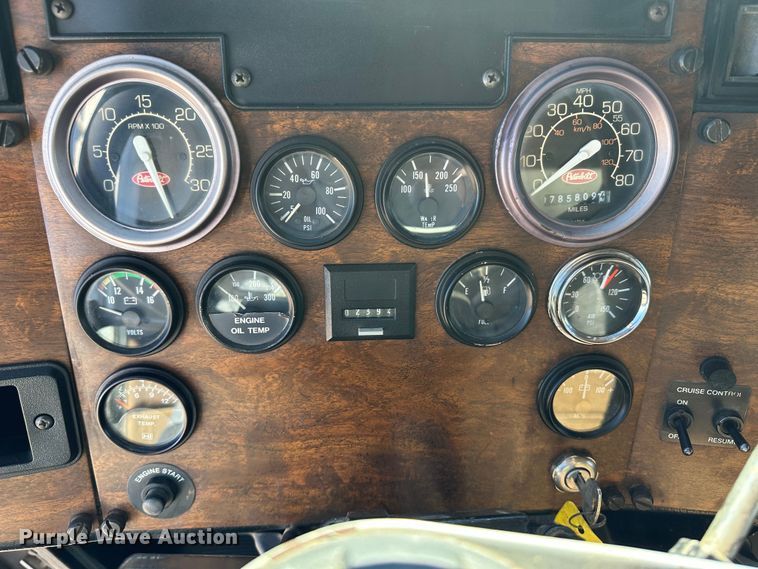 image for item JD9138 1995 Peterbilt 378  seed tender truck