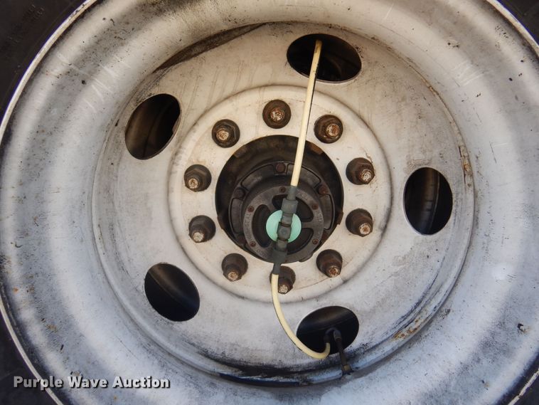 image for item JJ9657 2020 Hyundai Translead  dry van trailer