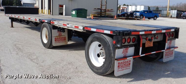 image for item JL9784 1998 Fontaine  drop deck trailer
