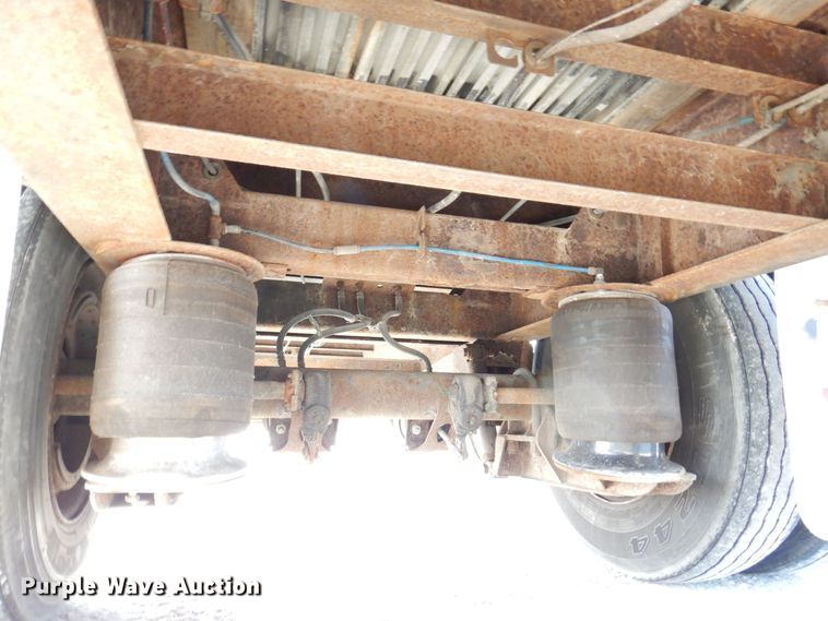 image for item JL9784 1998 Fontaine  drop deck trailer