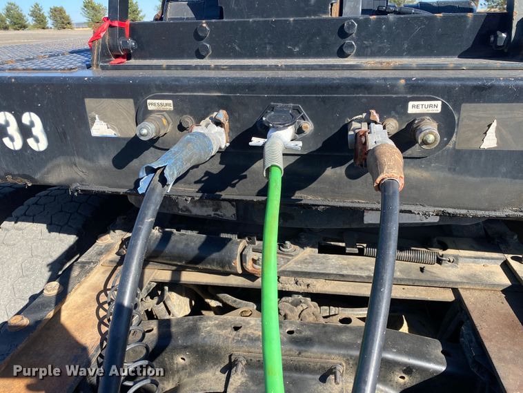 image for item JW9342 2014 Trail King TK80HT-533  drop deck equipment trailer