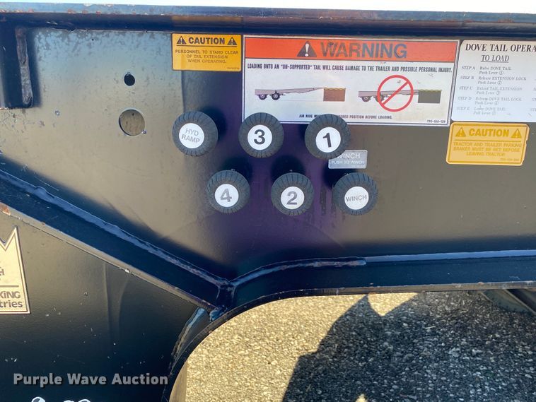 image for item JW9342 2014 Trail King TK80HT-533  drop deck equipment trailer