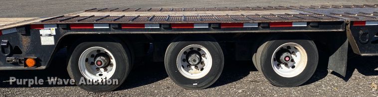 image for item JW9342 2014 Trail King TK80HT-533  drop deck equipment trailer