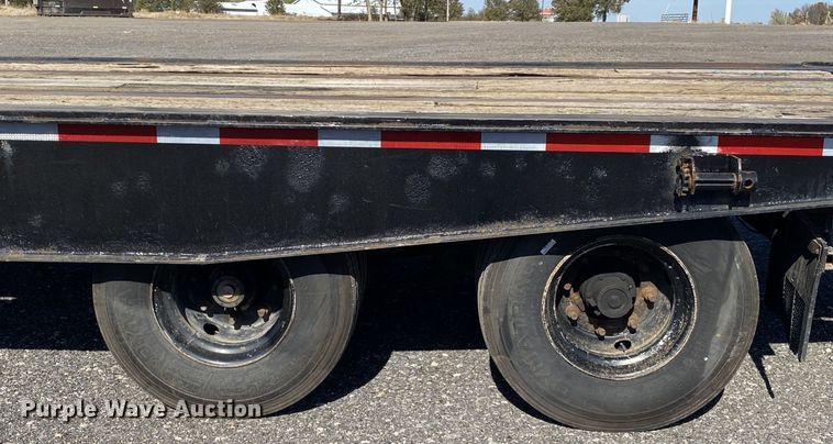 image for item JW9344 2007 Landoll  drop tilt deck equipment trailer