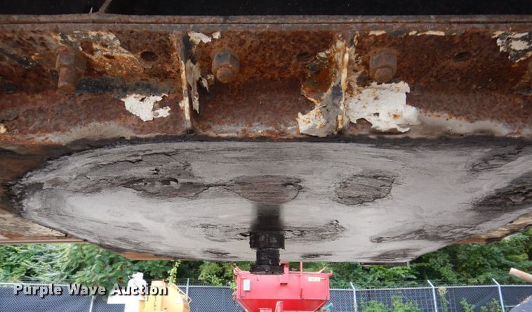 image for item KF9518 1978 Fruehauf  tank trailer