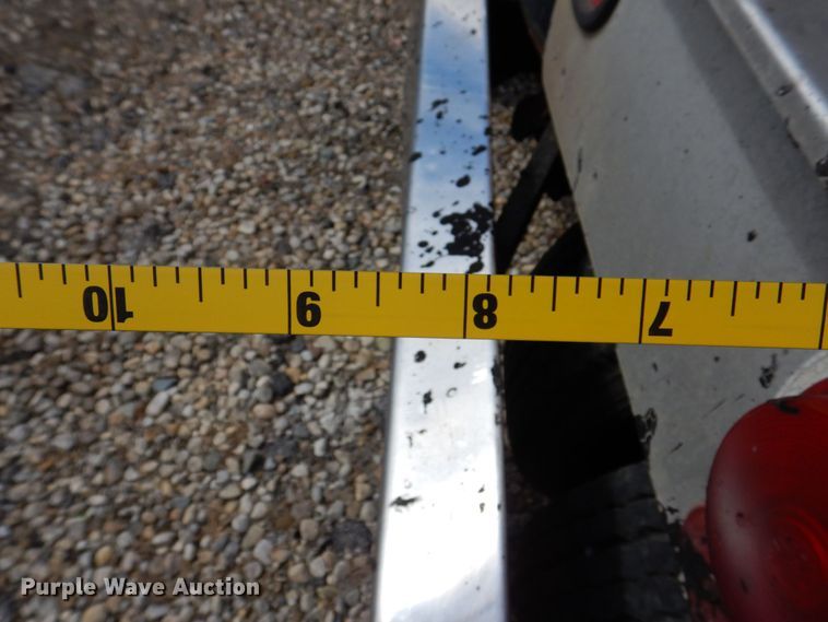 image for item KF9518 1978 Fruehauf  tank trailer