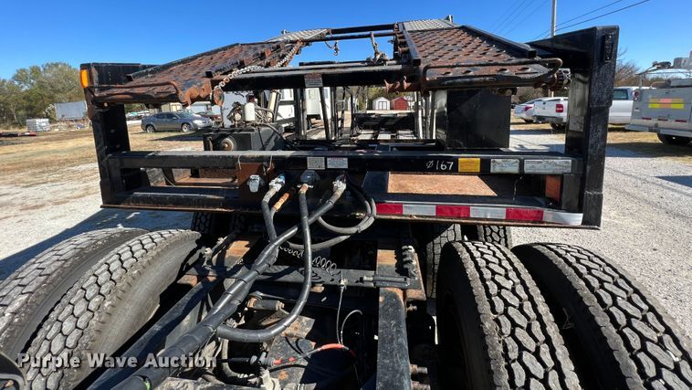 image for item KF9848 2013 Wally-Mo H-7CC  car carrier