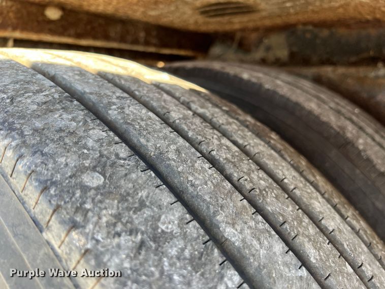 image for item KF9848 2013 Wally-Mo H-7CC  car carrier