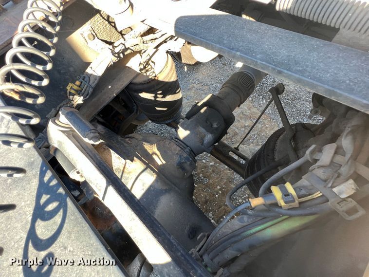 image for item KF9849 2009 Volvo VNL  semi truck