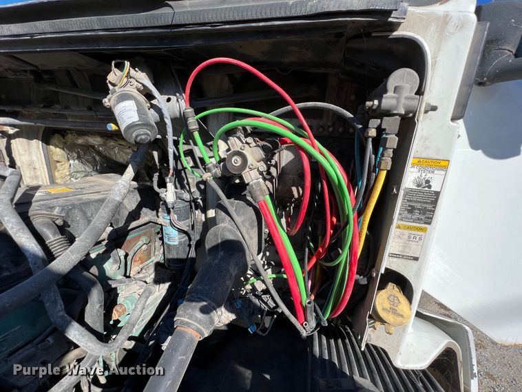 image for item KF9849 2009 Volvo VNL  semi truck