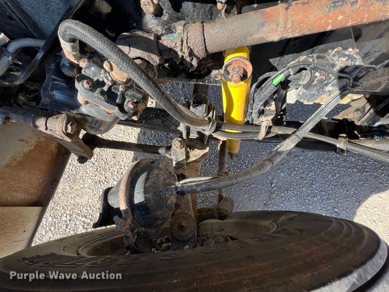 image for item KF9853 1998 Kenworth W900  truck cab and chassis