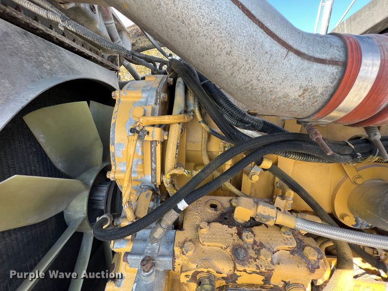 image for item KF9853 1998 Kenworth W900  truck cab and chassis