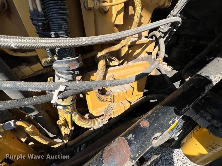 image for item KF9853 1998 Kenworth W900  truck cab and chassis