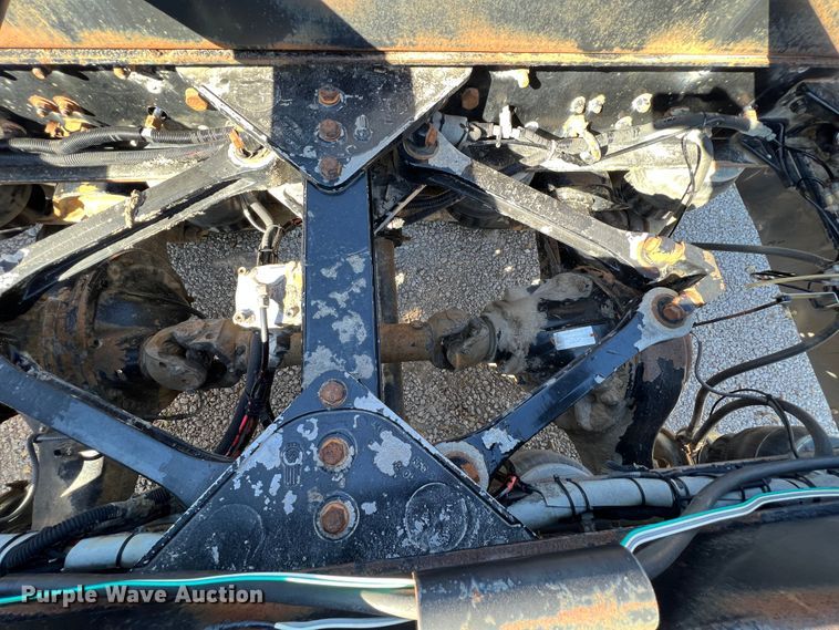 image for item KF9853 1998 Kenworth W900  truck cab and chassis